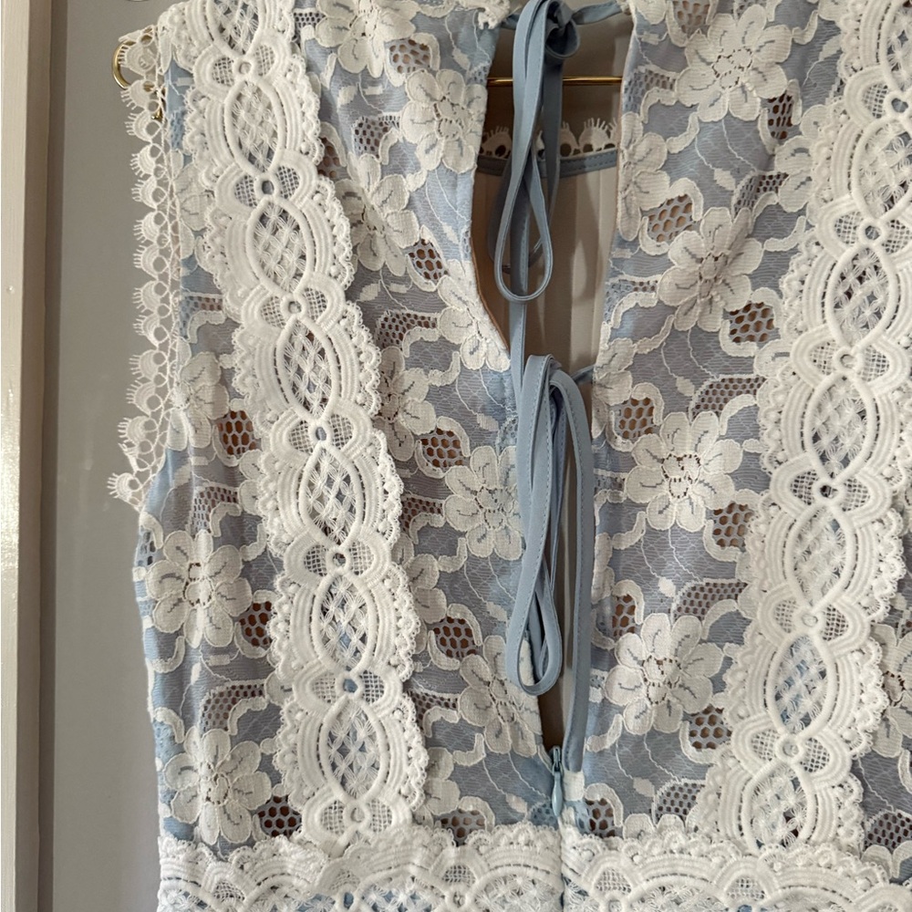 Blue and White Lace Dress - Picture 2 of 4